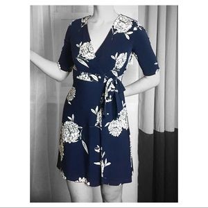 Vince Camino floral wrap dress